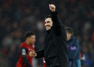 跟队记者：利物浦预计今天或明天官宣伊劳拉出任球队新帅配图