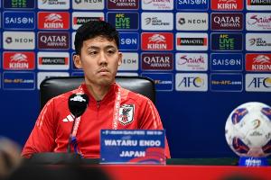 日媒：远藤航已连续两天缺席日本队合练，此前和冰岛比赛疑似受伤配图