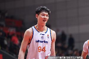 大家该明白为何有NBA队会选中王哲林了 满状态时他是国产顶级内线配图