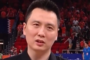 卢伟：拿下总冠军确实不易 我还需要成长 这个季后赛我学到了很多配图
