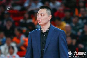 媒体人列上海四点优势：教练组/外援引用合理/人员稳定/魔鬼主场配图