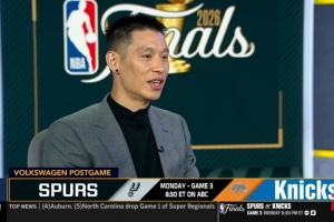 林书豪：尼克斯主场太过狂热可能成劣势 但球员们会非常专注配图